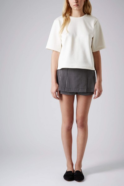 Mini short vichy anthracite style kilt 44 00€ 400x600 Tendance mode 2014 : On craque pour ces 18 pièces  imprimé vichy 