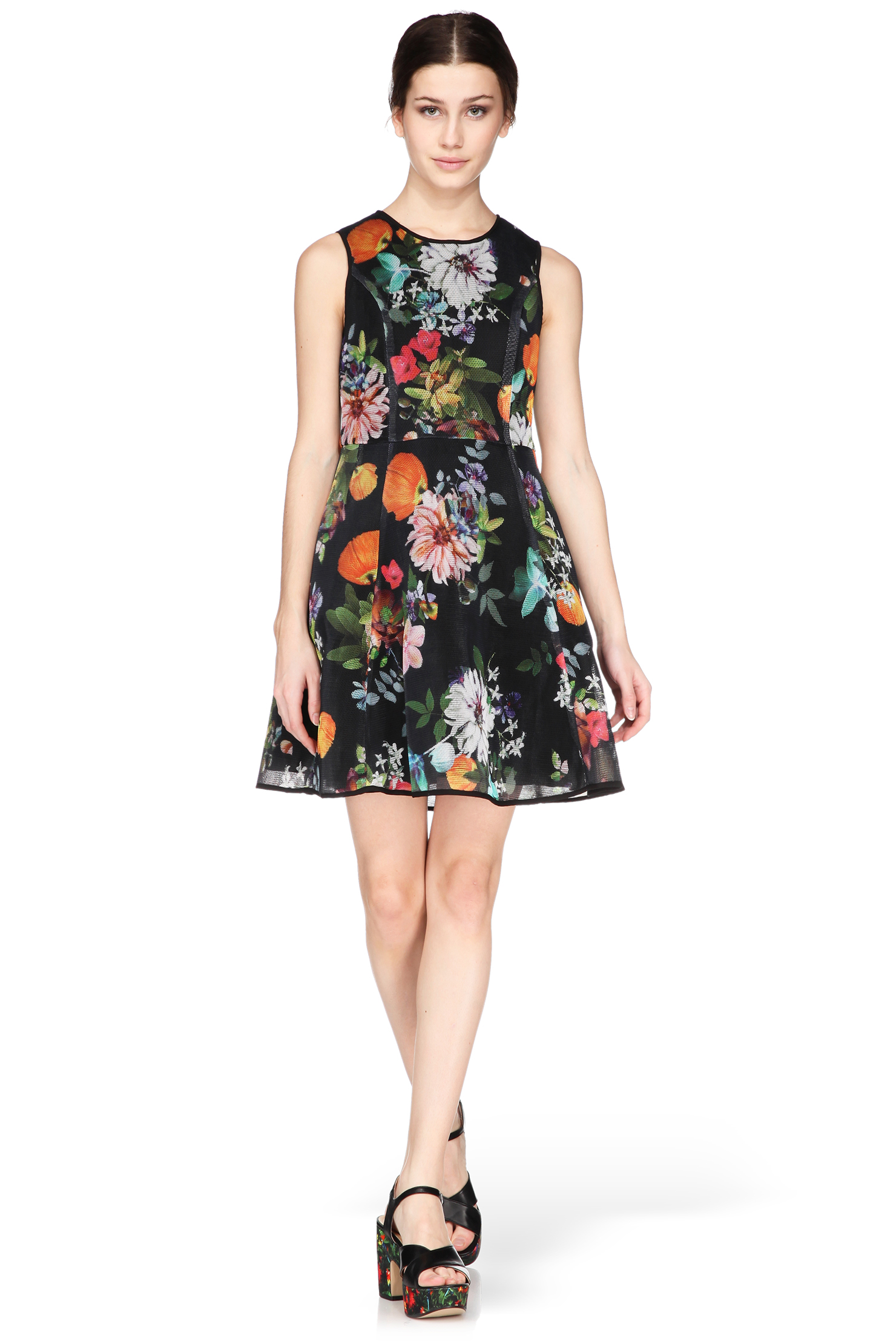 Derhy Robe imprimée fleurs effet résille Hélène – 149€