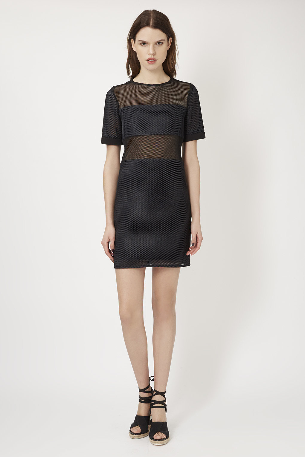 Robe en résille avec empiècements Unique - 195,00 €