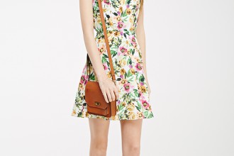 Robe Florale à Ouverture Goutte