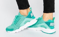 Baskets femme nike Huarache Ultra Turquoise